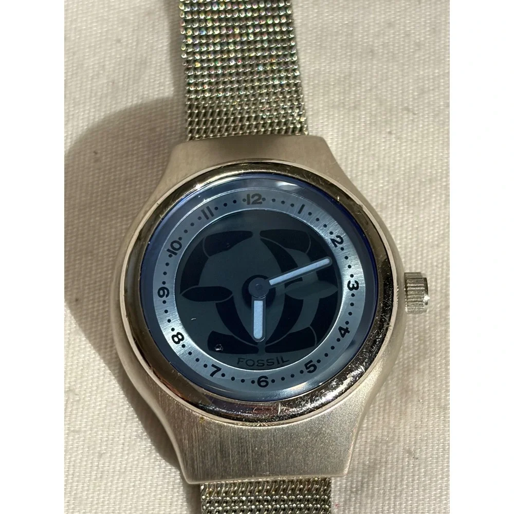 Fossil Big Tic Y2k‎ JR-7876 Women's Silver SS Mesh Band Blue Dial 30.3mm Watch